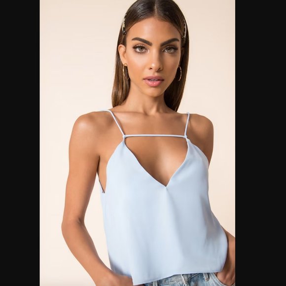 Superdown Claire Deep V Cami Tank Size XS Baby Blue - Picture 1 of 12
